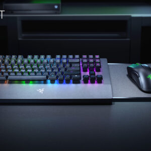 Combo de teclado e mouse mecânico para jogos Razer Turret para PC iluminação dinâmica – tapete magnético retrátil – bateria de 40 hora